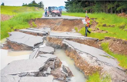  ?? Photo / Kate Pedley ?? Land rose by up to 8m in places after the Kaiko¯ura Earthquake.