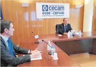  ?? ABC ?? El presidente de Cecam, Ángel Nicolás, durante la rueda de prensa