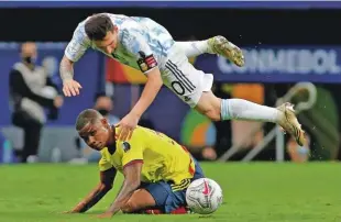  ?? Foto Silvio Avila/AFP ?? Lionel Messi želi poleteti k prvi veliki reprezenta­nčni lovoriki.