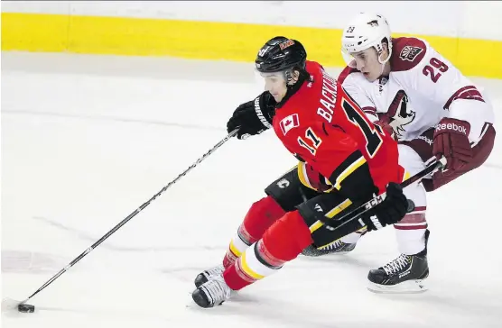  ?? COLLEEN DE NEVE ?? The Flames locked up centreman Mikael Backlund through the 2023-24 season by virtue of a six-year contract extension worth $32.1 million that will kick in next season.