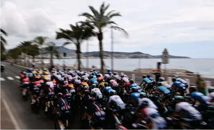  ??  ?? Tour de France startade med den första etappen i Nice.