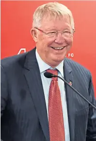  ??  ?? LEGEND: Sir Alex Ferguson at the unveiling