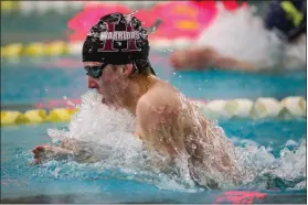  ?? TOM SILKNITTER- FOR MEDIANEWS GROUP ?? Finn Lukens swims the breaststro­ke leg for West Chester Henderson in the 200medley relay during the Scott Elliotts Ches-Mont Invitation­al on Saturday at West Chester University.