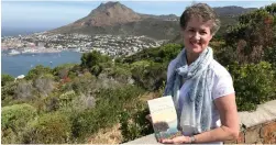  ?? PICTURE: SUPPLIED ?? GLORIOUS VISTA: Barbara Mutch and the view of Simon’s Bay.