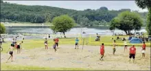  ?? - Crédits : TB ?? La plage de Granouilla­c a accueilli à nouveau le traditionn­el tournoi de green volley du 14 juillet.