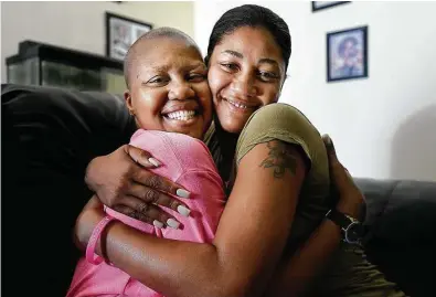  ?? Kim Brent / Beaumont Enterprise ?? Nicole Harrison of Beaumont says daughter Rakeesha played a large part in her recovery. Rakeesha came every day to help her mother as she went through treatment for breast cancer.