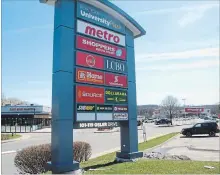  ?? CRAIG CAMPBELL/METROLAND ?? The University Plaza Residents Associatio­n has formed to oppose the conversion of Metro into Canadian Tire.