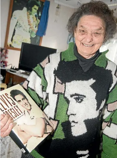  ?? PHOTOS: GRANT MATTHEW/STUFF ?? Gladys Hopkinson at home with her collection of Elvis memorabili­a.