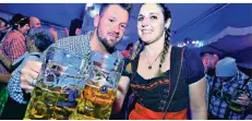  ?? FOTO (ARCHIV): NOP ?? So voll wie beim letzten Oktoberfes­t 2019 wird es im Zelt auf dem Meerbecker Markt in diesem Jahr nicht.