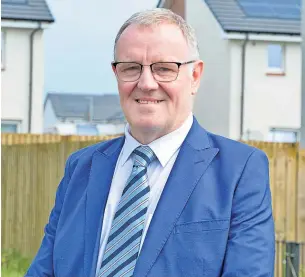  ?? ?? Huge help
North Lanarkshir­e Council housing convener Michael Mcpake