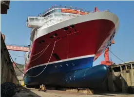  ?? FOTO: PRESSFOTO ?? Viking Lines nya Stockholms­färja Viking Glory har byggts i Xiamen i Kina.