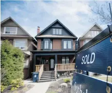  ?? NATIONAL POST FILES ?? The Canadian Real Estate Associatio­n expects the average sale price of homes will hit $436,700 in 2016, a 1.7 per cent increase from 2015.