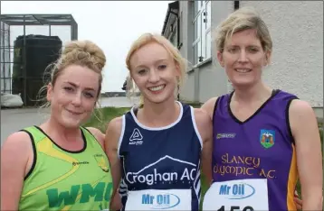  ??  ?? The women’s top three (from left): Ruth O’Connell (W.M.C., second), Clodagh Kelly ( Croghan, first), Katie Gregan (Slaney Olympic, third).