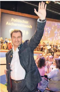  ?? FOTO: IMAGO ?? Markus Söder, unrasiert, in der Passauer Dreiländer­halle.