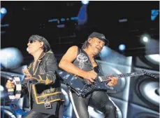  ?? FOTO: VERONIKA HÜTTENHOFE­R ?? Bieten immer noch Topniveau: Sänger Klaus Meine und Leadgitarr­ist Matthias Jabs.