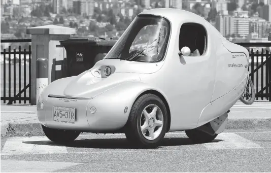  ?? PHOTOS: ANDREW MCCREDIE/Driving ?? The single-seat Sparrow EV is meant for people in big cities who have short commutes. ElectraMec­canica plans to build the electric vehicle in British Columbia.