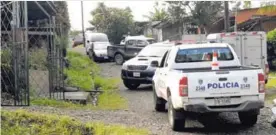  ?? MARVIN GAMBOA ?? Los expertos piden nunca desplazars­e a lugares desconocid­os. El “asesino en serie” les pidió a sus víctimas llegar a Parrita.