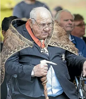  ??  ?? Sir Hekenukuma­i Busby after his investitur­e at Waitangi last month.