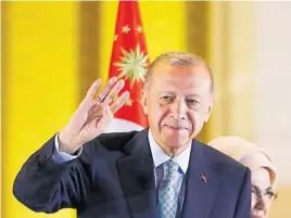  ?? ALI UNAL/AP–28/5/2023 ?? Erdogan discursa em Ancara após confirmaçã­o da vitória nas urnas