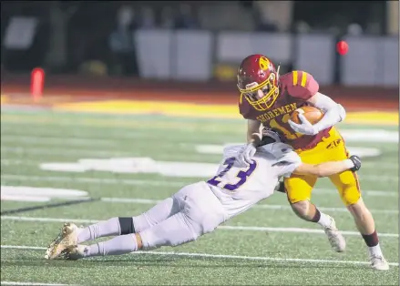  ?? MARK KEMPTON — FOR THE MORNING JOURNAL ?? Avon Lake’s Ryan Kemer runs for yards during the Shoremen’s Division II playoff win over North Royalton on Oct. 23.