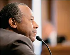  ?? /EFE ?? El neurociruj­ano Ben Carson durante su audiencia ante el Senado.