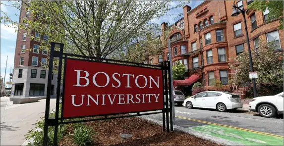  ?? MATT STONE — BOSTON HERALD ?? grad workers launched their strike on Monday after more than eight months of contract negotiatio­ns with the university.