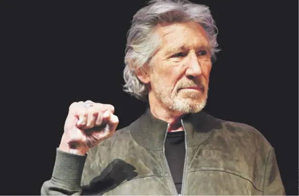  ??  ?? ► Roger Waters aterrizó en Chile el domingo a las 4 de la mañana.