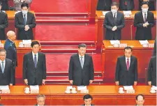  ?? ?? El presidente chino Xi Jinping (c) durante la última asamblea.
