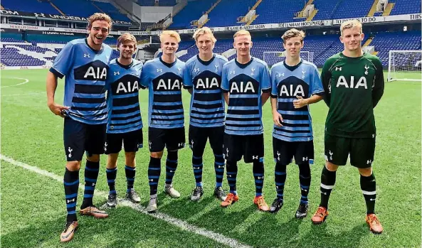  ??  ?? AIA New Zealand at White Hart Lane: Ethan Galbraith, Jack Salter, Ryan Howlett, Harrison Bolton-Roberts, Thomas Boss, Adyn Kettle and Max Tommy (missing from photo Daniel Mulholland).