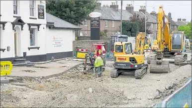  ?? Picture: Andy Payton ?? Work started on repairing the sinkhole, on the A26 Tonbridge Road near the junction of Fountain Lane, back in May