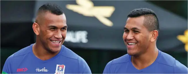  ?? Photo: Newcastle Herald. ?? Newcastle Knights Fijian twins Daniel (eft) and Jacob Saifiti.