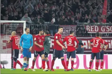  ??  ?? CRISIS. El Bayern empató en casa ante el Düsseldorf y es quinto en la Bundesliga.