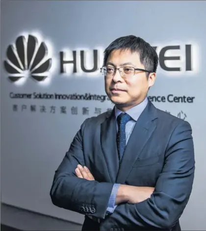  ?? / SAMUEL SÁNCHEZ ?? Tony Jin Yong, en la sede de Huawei en Madrid.
