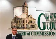  ?? BONNIEMEIB­ERS / STAFF ?? Greene County Commission­er Bob Glaser will retire at the end of 2020.