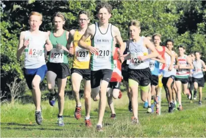  ??  ?? ●●Finley Mayoh (centre yellow vest) in U15 Boys race