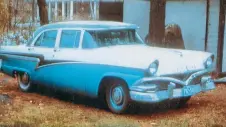  ??  ?? Top, left to right: Patricia’s 1956 Meteor, a.k.a. The Batmobile; her cousin, Louise, seated on the Meteor’s trunk; her future husband Glenn and his 1964 Corvair.