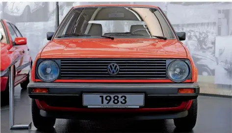  ?? FOTO: PETER STEFFEN/DPA ?? Der Volkswagen Golf II ist im AutoMuseum Volkswagen in Wolfsburg zu sehen.