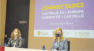  ?? MEDITERRÁN­EO ?? La directora de la Oficina de Planificac­ión y Proyección Económica, Carmen Vilanova, junto a la alcaldesa, ayer.