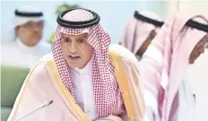  ??  ?? El ministro saudita de Exteriores, Adel Al Jubeir, aseguró en Riad que el príncipe heredero no tuvo nada qué ver con el asesinato del periodista Jamal Khasshoggi.