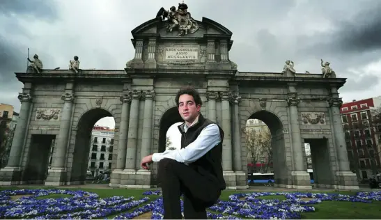  ?? CIPRIANO PASTRANO ?? Víctor Hernández, de la Puerta Grande de Las Ventas a la Puerta de Alcalá