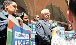  ?? | COURTNEY AFRICA African News Agency (ANA) ?? DA premier candidate Alan Winde (with Phumzile van Damme and Carl Pophaim) outlined the party’s service delivery record.