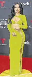  ?? ?? Becky G, de verde lima.