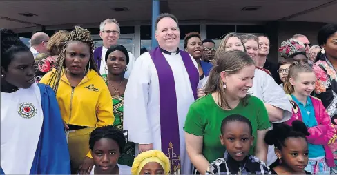  ?? Pictures: Rodney Braithwait­e ?? Special celebratio­n: African House farewells popular pastor Matt Anker.