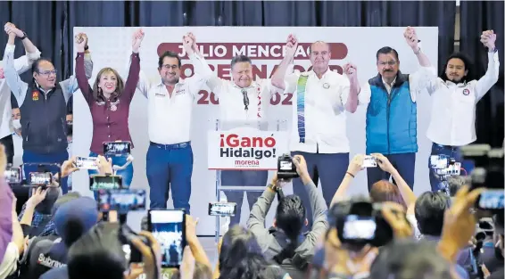  ?? BLANCA GUTIÉRREZ ?? El candidato de Juntos Hacemos Historia, Julio Menchaca, comentó que el reporte que recibió al cierre de casillas fue de tranquilid­ad