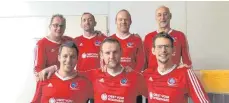  ?? FOTO: VEREIN ?? Zufriedene Gesichter beim VfB- Landesliga­team: Der Aufsteiger beendet die Saison als Tabellendr­itter.