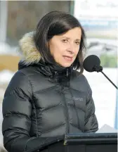  ?? PHOTO STEVENS LEBLANC ?? Conférence de presse de la ministre de la Santé, Danielle Mccann, pour la première pelletée de terre de la plateforme clinico-logistique, hier à Québec.