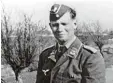  ?? Foto: dpa ?? Dieses Foto von Helmut Schmidt aus dem Jahr 1940 hing in der Hamburger Bundeswehr Universitä­t.