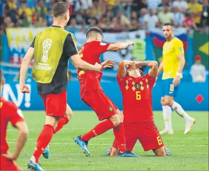  ?? FOTO: EFE ?? Los jugadores belgas explotaron de alegría al final del partido. Se habían ‘cargado’ a Brasil, la gran favorita para ganar el Mundial