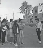  ?? FILE ISMAEL FRANCISCO/AP ?? A line waits outside the U.S. embassy in Havana on Jan. 4. Under a new policy, migrants with a sponsor can stay up to two years.