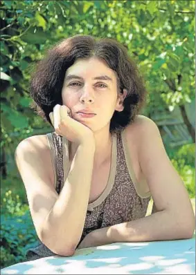  ?? . ?? La autora armenia se estrena en la novela con La casa de los otros